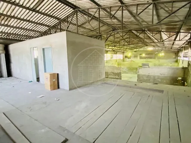 Galpão / Barracão com 1500m², à venda, no bairro Jardim Caravelas em São Paulo