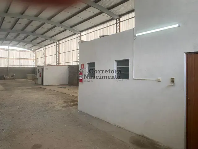Galpão / Barracão com 414m², à venda ou para alugar, no bairro Jardim São Luiz em Jacareí