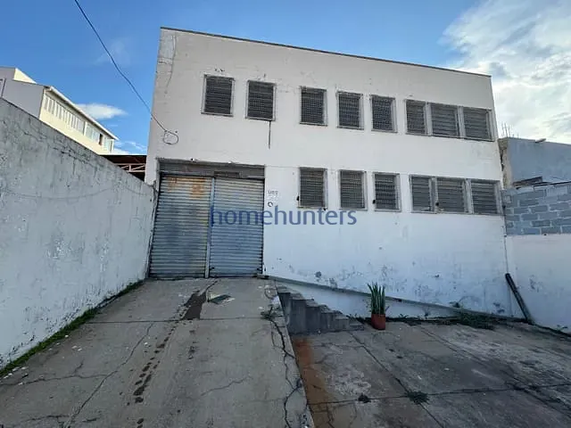 Galpão / Barracão com 308m², para alugar, no bairro Jardim São Vicente em Campinas