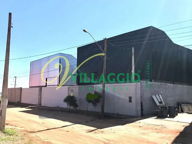 Galpão / Barracão com 1000m², para alugar, no bairro Chácara Recreio Parque do Sabiá (Zona Rural) em São José do Rio Preto
