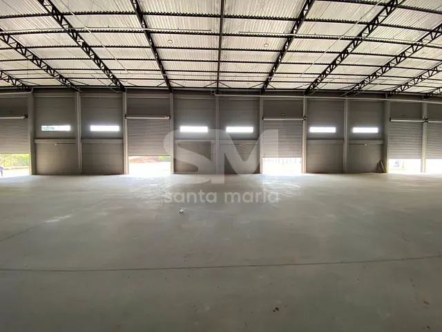 Galpão / Barracão com 11500m², para alugar, no bairro Trevo em Chapecó