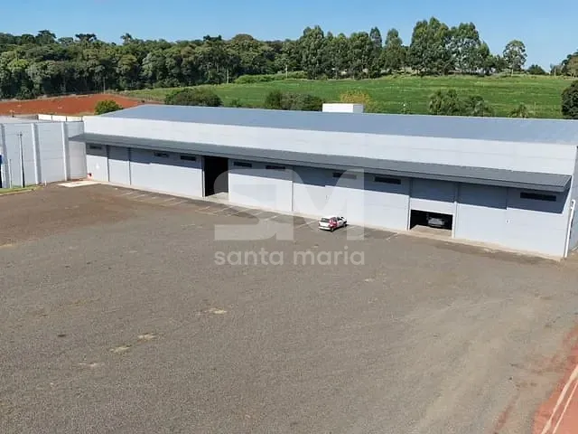 Galpão / Barracão com 11500m², para alugar, no bairro Trevo em Chapecó