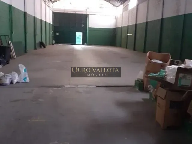 Galpão / Barracão com 550m², para alugar, no bairro Vila Independência em São Paulo