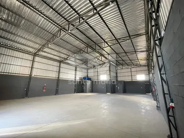 Galpão / Barracão com 468m², para alugar, no bairro Palmital em Chapecó