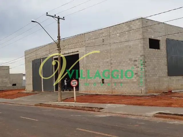 Galpão / Barracão com 1200m², para alugar, no bairro Distrito Industrial Doutor Carlos Arnaldo e Silva em São José do Rio Preto