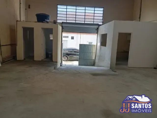 Galpão / Barracão com 500m², para alugar, no bairro Vila Antonieta em São Paulo