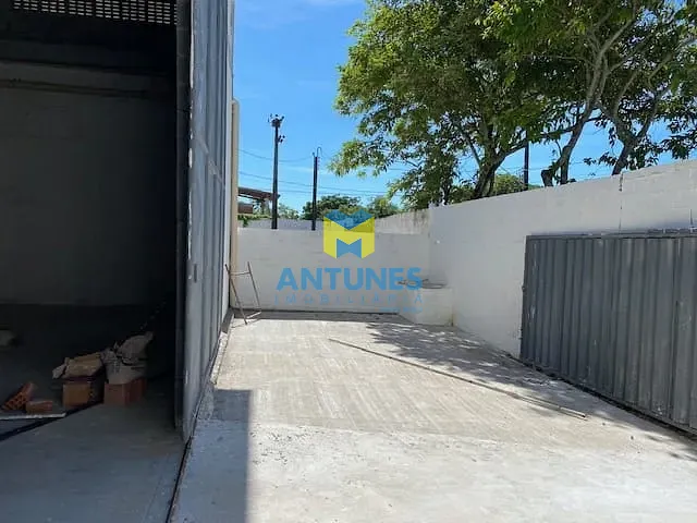 Galpão / Barracão com 400m², para alugar, no bairro Barra de Jangada em Jaboatão dos Guararapes