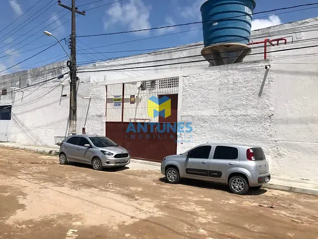 Galpão / Barracão com 1150m², para alugar, no bairro Imbiribeira em Recife