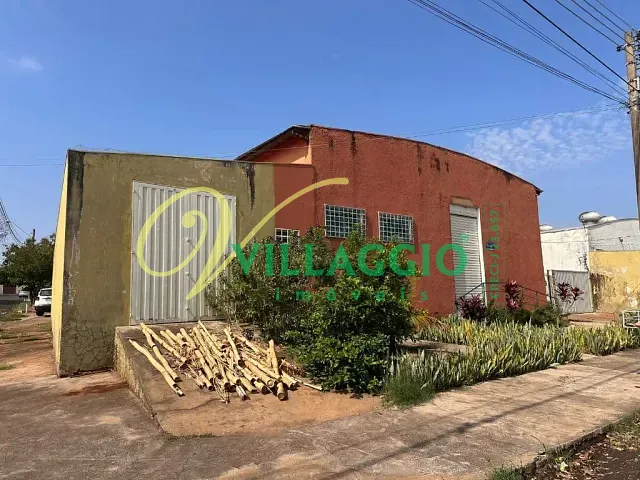 Galpão / Barracão com 700m², à venda, no bairro Jardim Urupês em São José do Rio Preto