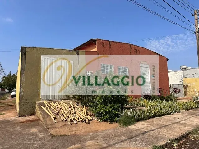 Galpão / Barracão com 700m², à venda, no bairro Jardim Urupês em São José do Rio Preto