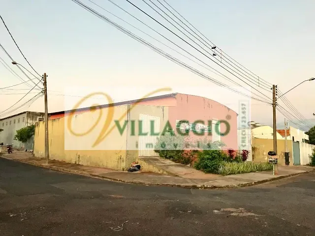 Galpão / Barracão com 700m², à venda, no bairro Jardim Urupês em São José do Rio Preto