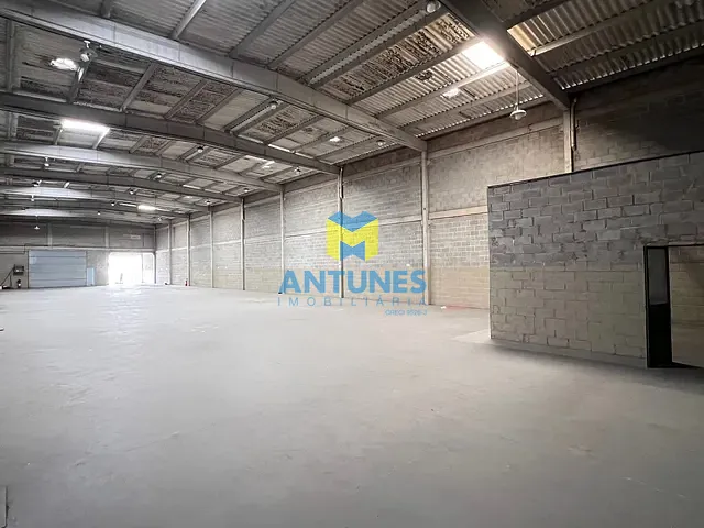 Galpão / Barracão com 1152m², para alugar, no bairro Prazeres em Jaboatão dos Guararapes