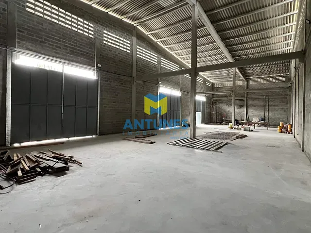 Galpão / Barracão com 900m², para alugar, no bairro Piedade em Jaboatão dos Guararapes