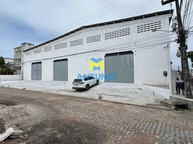 Galpão / Barracão com 900m², para alugar, no bairro Piedade em Jaboatão dos Guararapes
