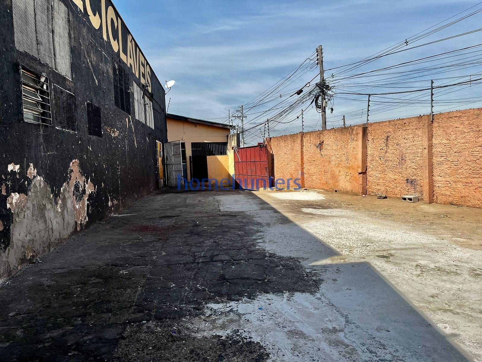 Depósito-Galpão-Armazém à venda, 280m² - Foto 2