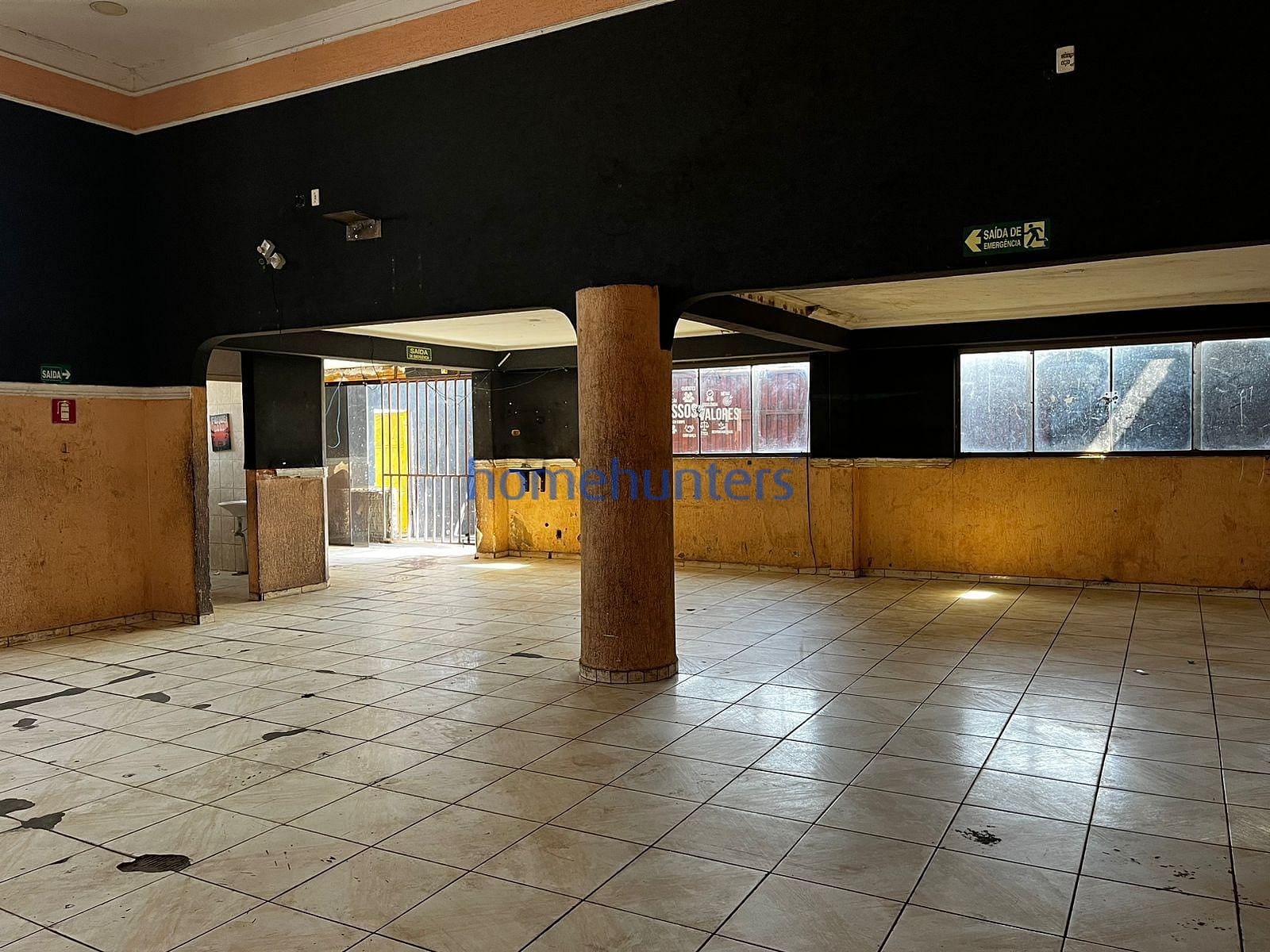 Depósito-Galpão-Armazém à venda, 280m² - Foto 11