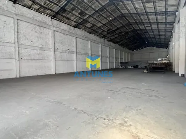 Galpão / Barracão com 1000m², para alugar, no bairro Prazeres em Jaboatão dos Guararapes