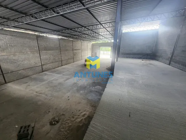 Galpão / Barracão com 600m², para alugar, no bairro Barra de Jangada em Jaboatão dos Guararapes