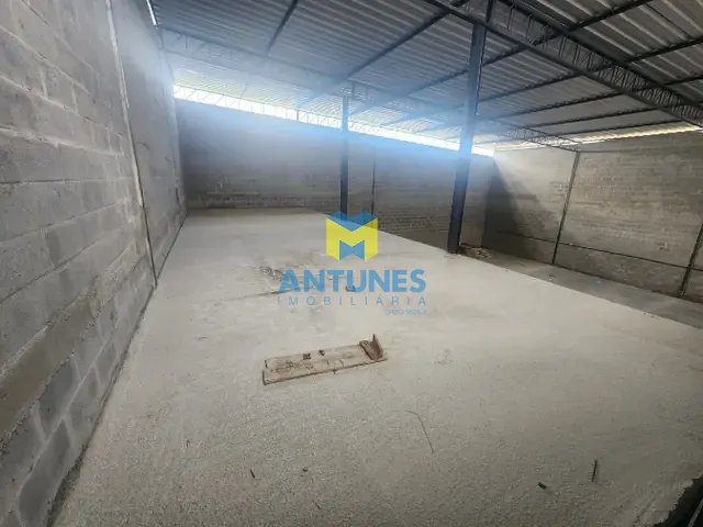 Galpão / Barracão com 600m², para alugar, no bairro Barra de Jangada em Jaboatão dos Guararapes