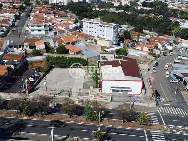 Galpão / Barracão com 694m², para alugar, no bairro Jardim Conceição em Campinas