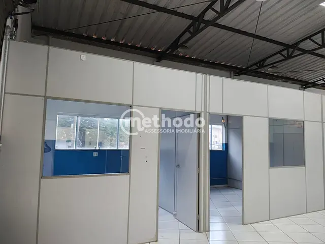 Galpão / Barracão com 200m², para alugar, no bairro Vila Industrial em Campinas