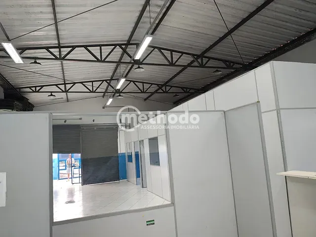 Galpão / Barracão com 200m², para alugar, no bairro Vila Industrial em Campinas
