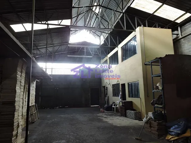 Galpão / Barracão com 441m², à venda, no bairro Capão do Embira em São Paulo
