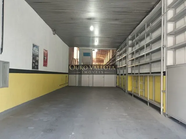 Galpão / Barracão com 300m², para alugar, no bairro Alto da Mooca em São Paulo