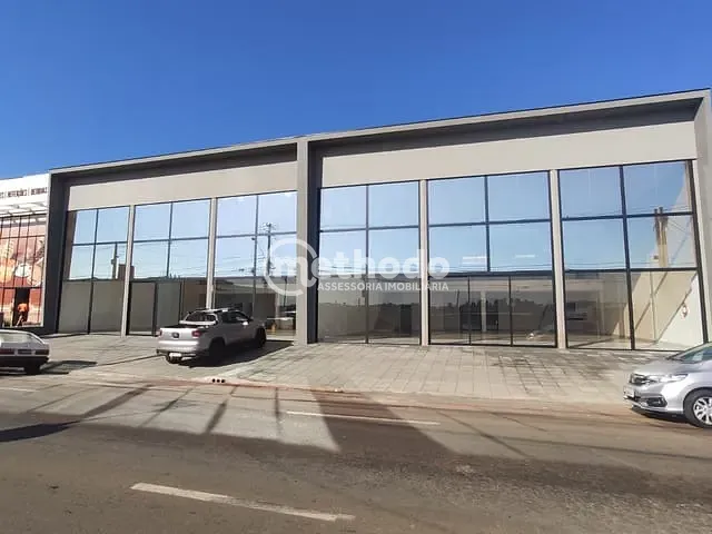 Galpão / Barracão com 356m², para alugar, no bairro Loteamento Industrial Veccon Zeta em Sumaré