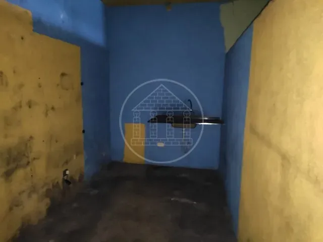 Galpão / Barracão com 903m², para alugar, no bairro Jardim Maria Fernandes em São Paulo