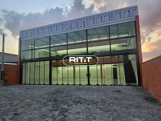 Galpão / Barracão com 250m², à venda, no bairro Jardim Nova Europa em Campinas