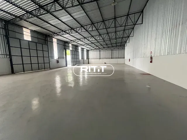 Galpão / Barracão com 1010m², para alugar, no bairro Macuco em Valinhos