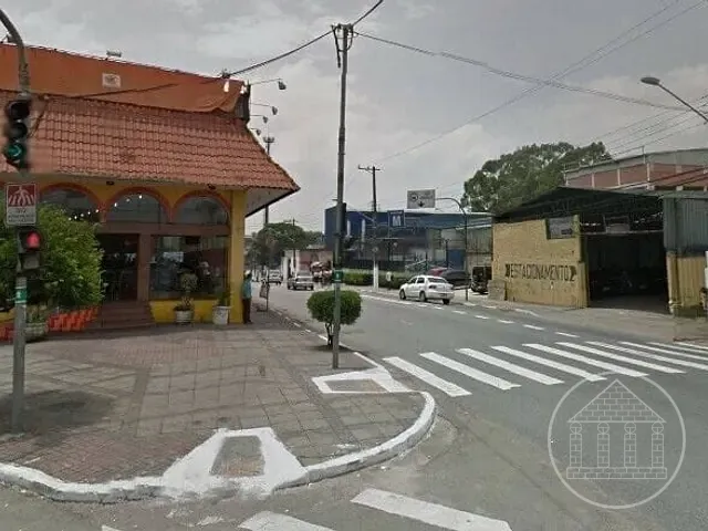 Galpão / Barracão com 736m², à venda ou para alugar, no bairro Cidade Dutra em São Paulo