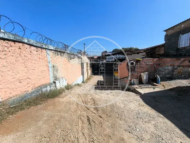 Galpão / Barracão com 736m², à venda ou para alugar, no bairro Cidade Dutra em São Paulo