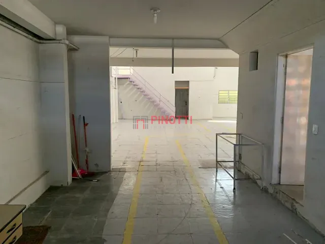 Galpão / Barracão à venda ou para alugar, no bairro Vila Marlene em São Bernardo do Campo