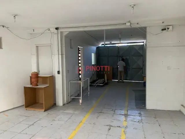 Galpão / Barracão à venda ou para alugar, no bairro Vila Marlene em São Bernardo do Campo