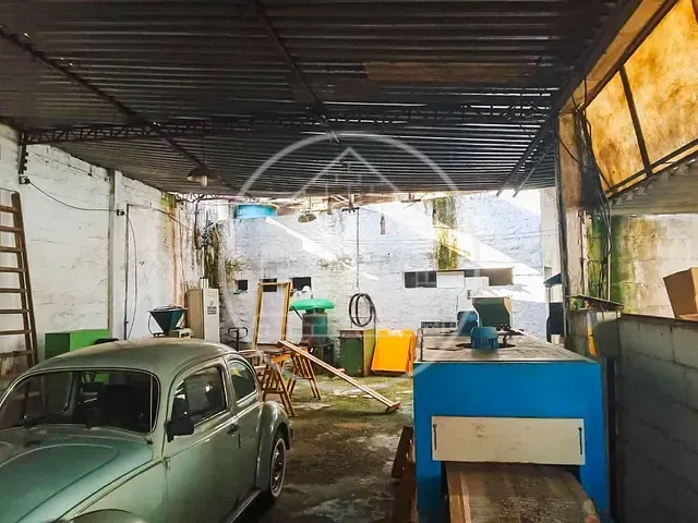 Galpão / Barracão com 582m², à venda, no bairro Terceira Divisão de Interlagos em São Paulo