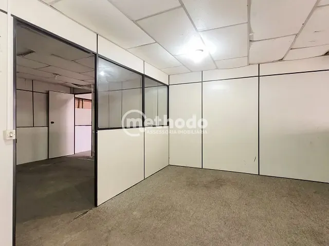 Galpão / Barracão com 896m², à venda ou para alugar, no bairro São Bernardo em Campinas