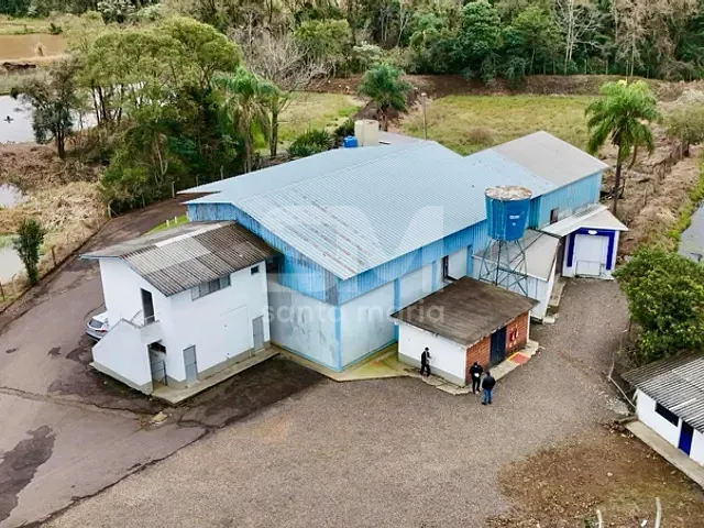 Galpão / Barracão com 5000m², para alugar, no bairro Interior em Chapecó