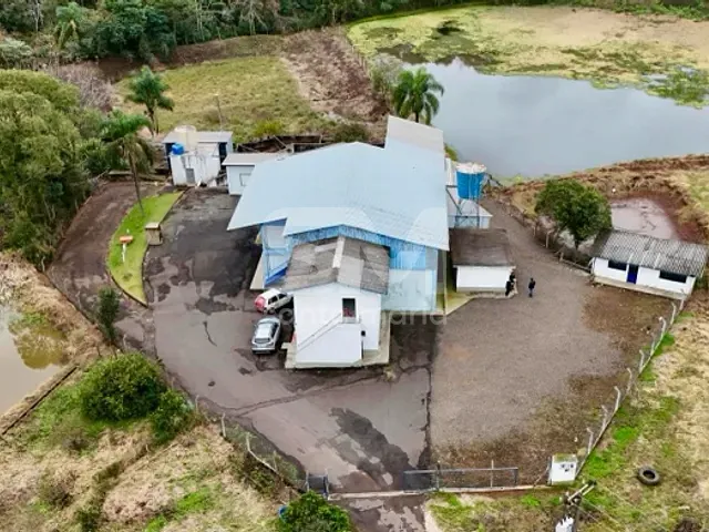 Galpão / Barracão com 5000m², para alugar, no bairro Interior em Chapecó