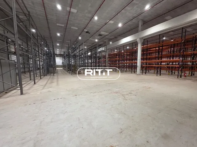 Galpão / Barracão com 96800m², à venda, no bairro Chácaras Luzitana em Hortolândia