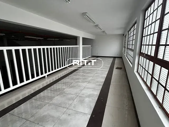 Galpão / Barracão com 300m², para alugar, no bairro Jardim Paulicéia em Campinas