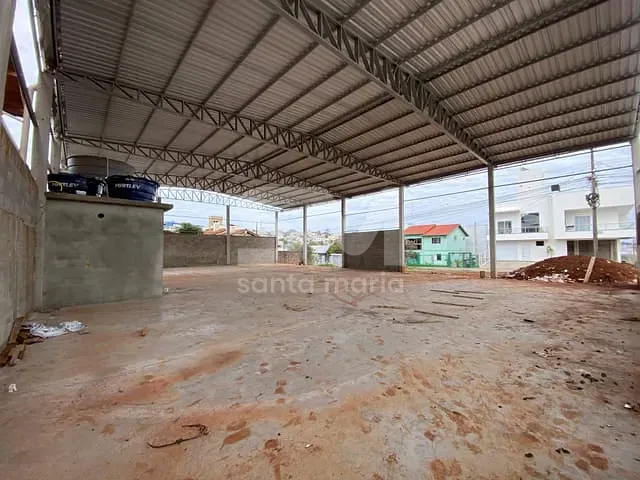 Galpão / Barracão para alugar, no bairro Cristo Rei em Chapecó