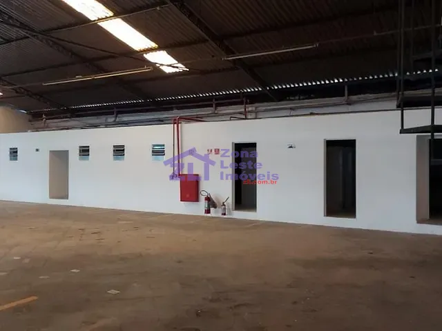 Galpão / Barracão com 3328m², para alugar, no bairro Vila Leopoldina em São Paulo