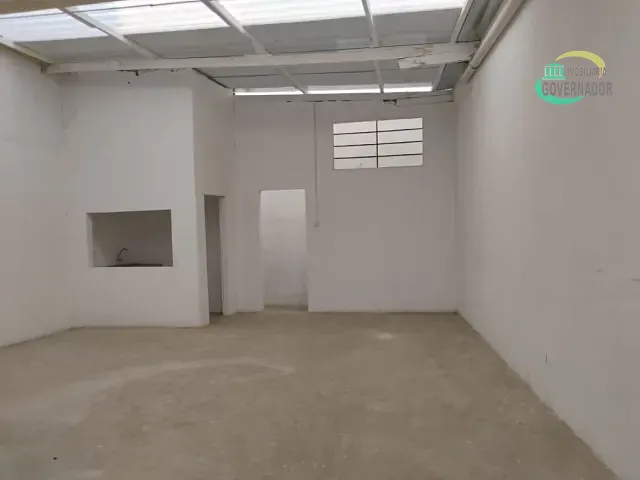 Galpão / Barracão com 355m², para alugar, no bairro Jardim do Trevo em Campinas