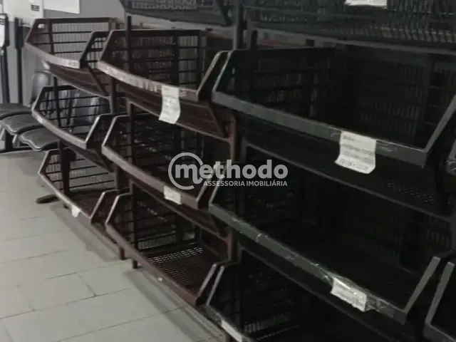 Galpão / Barracão com 180m², para alugar, no bairro Vila Pompéia em Campinas