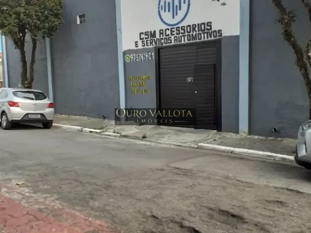 Galpão / Barracão com 250m², para alugar, no bairro Parque da Vila Prudente em São Paulo