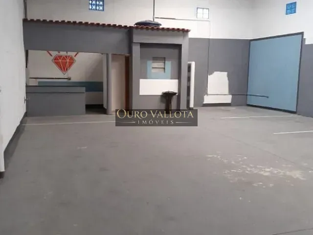 Galpão / Barracão com 250m², para alugar, no bairro Parque da Vila Prudente em São Paulo