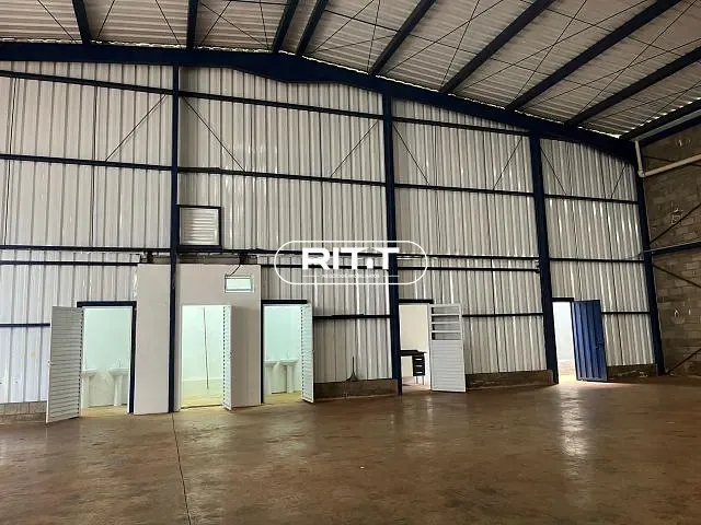 Galpão / Barracão com 730m², para alugar, no bairro Betel em Paulínia