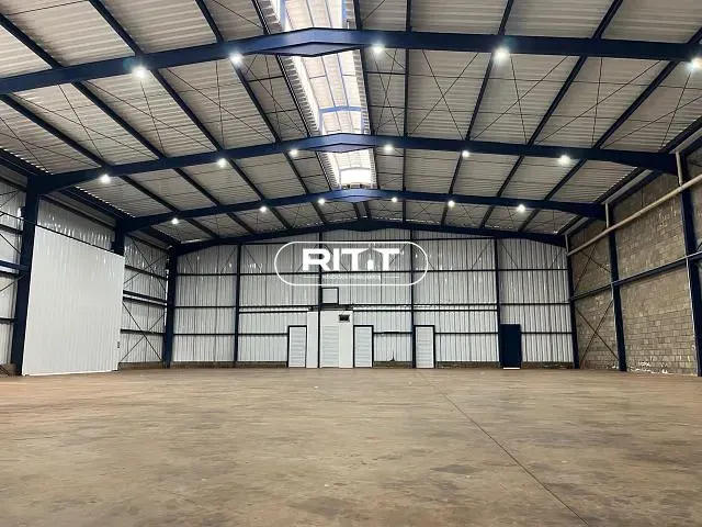 Galpão / Barracão com 730m², para alugar, no bairro Betel em Paulínia